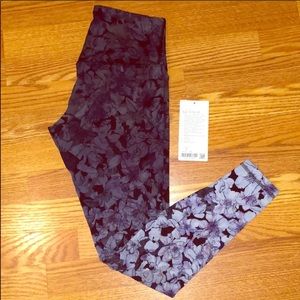 Nightfall blossom multi align HR lululemon